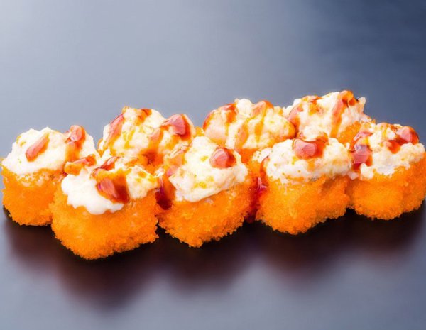 California Hot maki (8 pcs.)